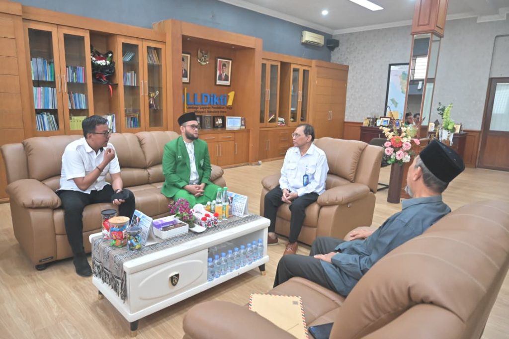 Dedi Iskandar Batubara Ditunjuk Menjadi Plt Rektor Univa Labuhanbatu 1 IMG 20250922 WA0021