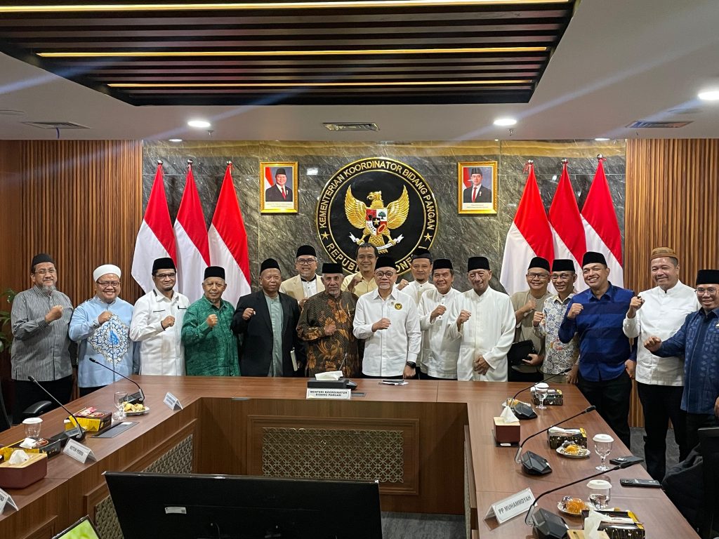 Menko Pangan Libatkan Tokoh Ormas Islam Berdayakan Ekonomi Umat 3 IMG 20251003 WA0049
